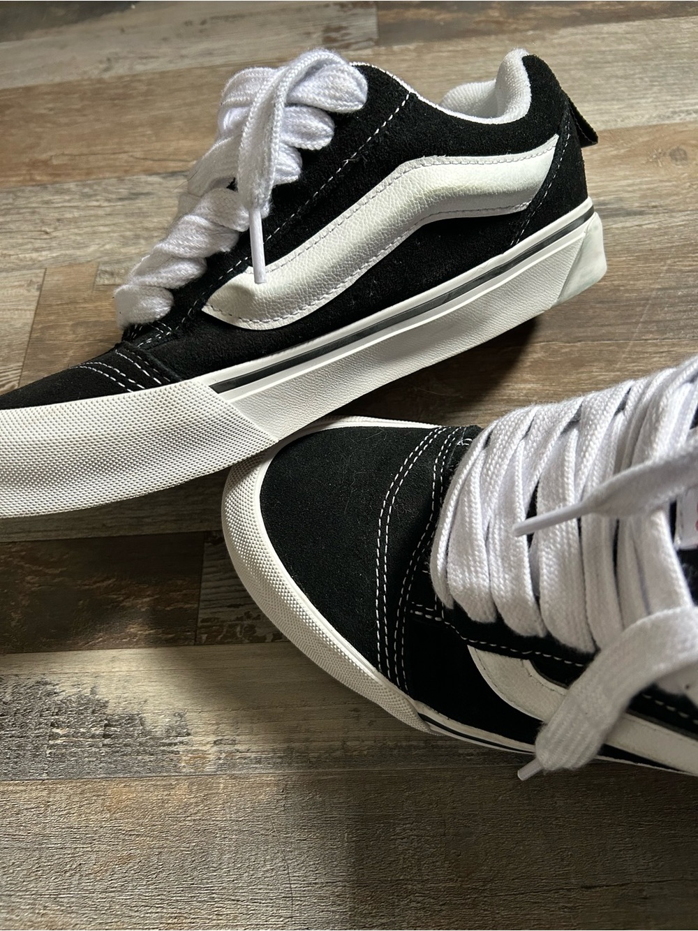 Vans Knu Skool Skate Shoe - girls- Black / White